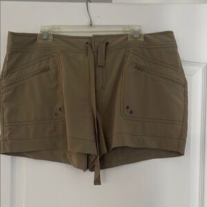Women's Tan Shorts